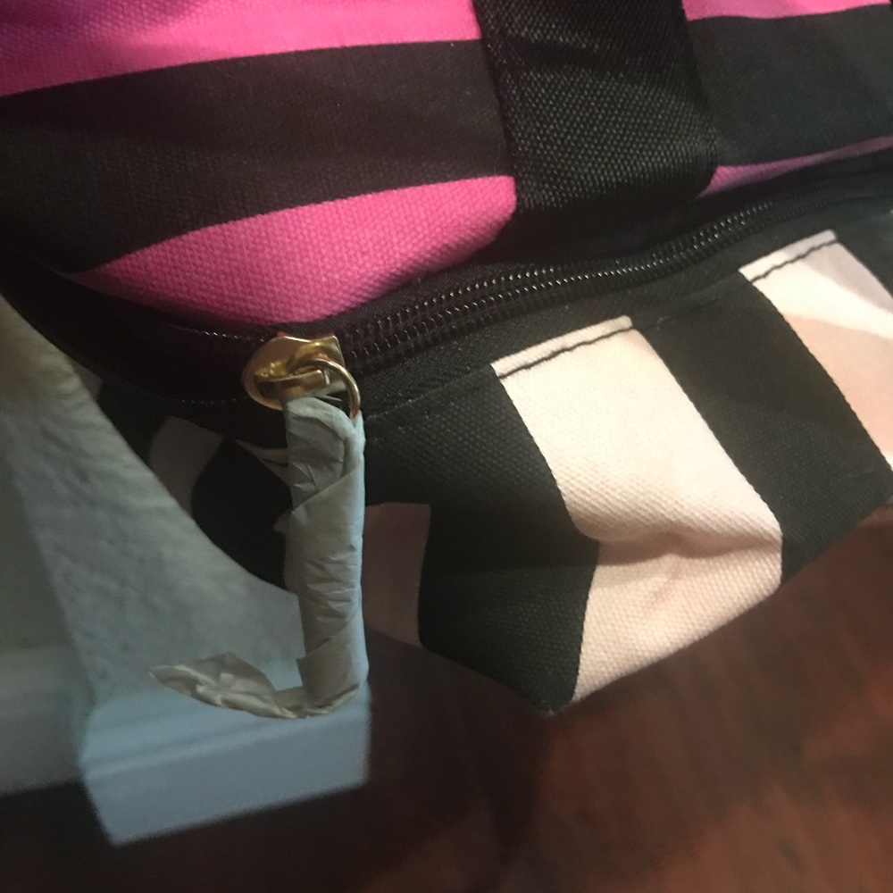 Victoria’s Secret tote bag